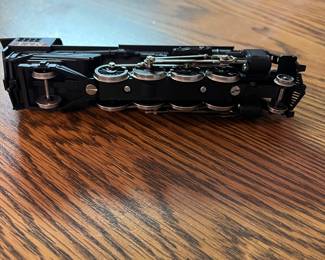 G5 - $20. HO Scale L&N Locomotive