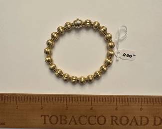 J2 - $1100. 14kt gold bracelet. 7.5" long.