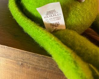 C27 - $20. 1976 #850 Kermit the Frog 19"