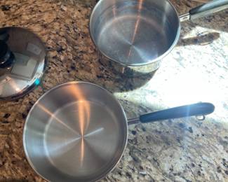 K16 - $8 Each. Revere Ware 1 Qt. Pot with Lid. NOT Copper Bottom.
