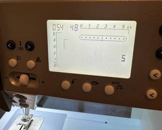 C30 - $1250. Bernina Aurora 440 QE Quilting Edition. Feet Included - Two Sole Walking Foot with Seam Guide, BSR Bernina Stitch Regulator, 31, 39, 3A, 12, 4, 37, 5, 10, 23, 20, 38, 57, 61. Very Lightly Used! Photos of hours included.