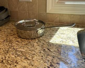 K4 - $20. All-Clad Stainless Pot with lid. 2 Qt. Shallow Pot 2.5" tall. (not D5 All-Clad)