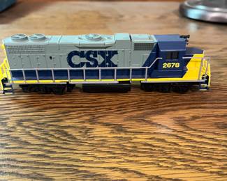 G15 - $85. HO Scale CSX 2678 Locomotive