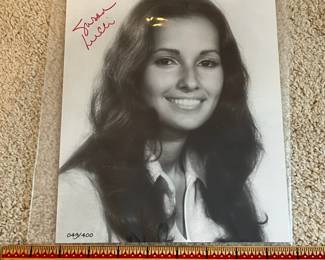 A52 - $10. Susan Lucci 8x10 Signed Photo. All My Children - Certificate of Authenticity 1970. #049/100