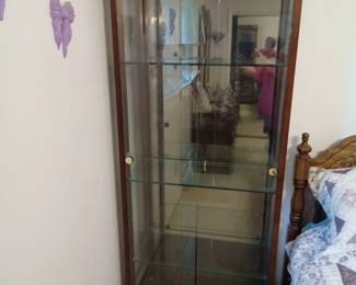 Beautiful Glass and Mirror Display case appox 7 ft high