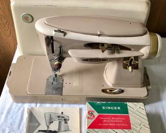 Desk Top Singer Sewing Machine