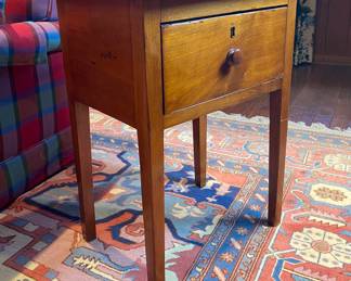 Early Tennessee Work or Sugar Table

Keywords: Sugar Chest