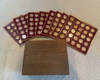Franklin Mint HISTORY OF THE UNITED STATES Coin Set with wood showcase