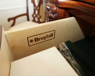Mahogany dining room group