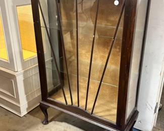 Display Curio Orlando Estate Auction