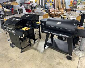 BBQ Grills Orlando Estate Auction