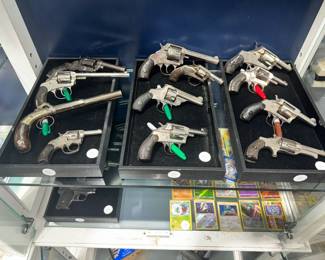 Vintage HandGuns Orlando Estate Auction