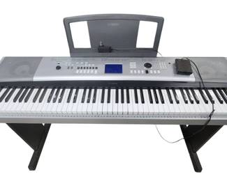 Yamaha Portable Grand DGX530 Keyboard