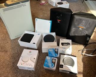 Xbox360, JBL speakers with mounts, Google Chromecast, AppleTV4k, Google Nest Mini, Bose charging cable, Bose Bluetooth speakers, Wuben accessories 