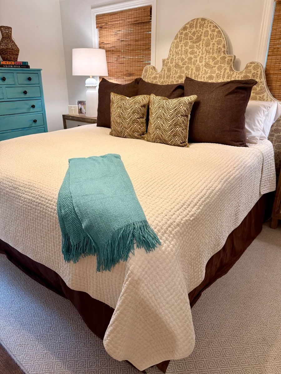 Pottery BARN KING COVERLET NOW $100 KING BROWN BEDSKIRT NOW $40  3BROWN EUROSHAM CASES NOW $75  Take ALL OF IT for $150 