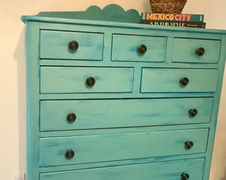 GORGEOUS 9 DRAWER DRESSER $575 NOW $275