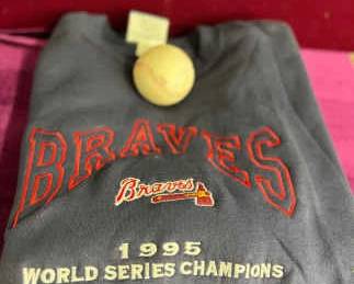 Braves 1995 World Series Champions Sweatshirt Size XXL And 9 Regulation Size Baseball