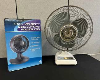 2 Portable Fans