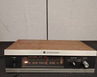 Standard SRA1TOOTU AM FM Stereo Tuner