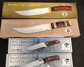 015 Assorted Lot of Hunting Knives