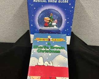 Peanuts DVDs Snow Globe