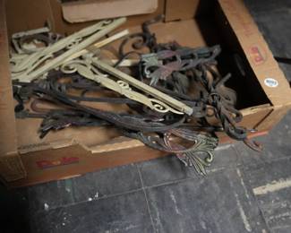 Metal Sign Brackets