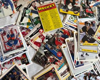 Vintage Baseball, Football, Soccer Trading Cards