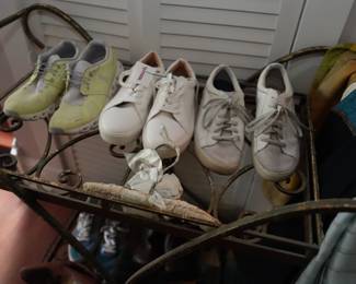 Vintage Clothing & Shoes