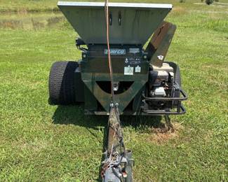 Turfco SP 1530 WideSpin Broadcast Topdresser