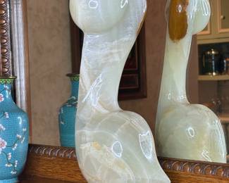 Large Onyx Pelican 