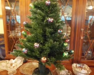 Fiber optic tree