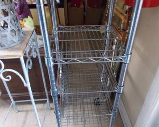 Wire rack with wood top
