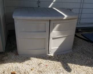 Storage bin