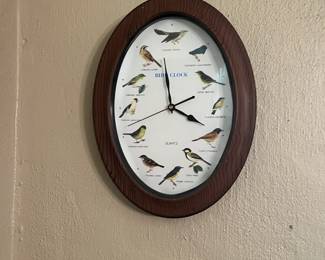 Audubon Singing Bird Clock