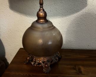 Vintage & Ornate Table Lamp