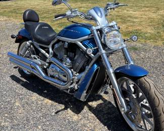 2005 Harley Davidson VRod 6,381 miles