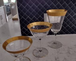 Assorted Tiffan Franciscan glass