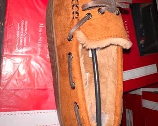 New Club Room Men's Tan Slippers Medium 8-9 $9.00 Each (there are 22 pairs of these)