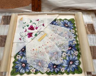 Hankie Set in Box $6.00