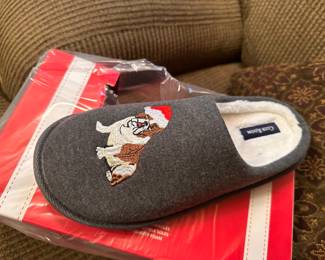 New Club Room Men's Dog Slippers Medium 8-9 $9.00 Each (there are 3 pairs of these)