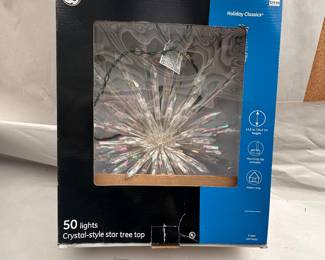 Large Holiday Classics Snowflake $8.00