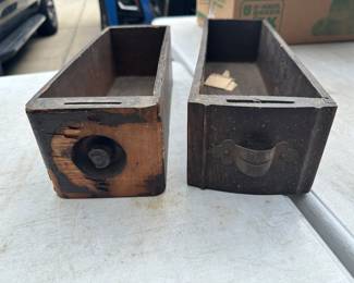 2 Drawers $6.00