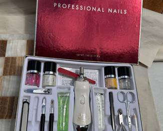 Nail Kit $8.00
