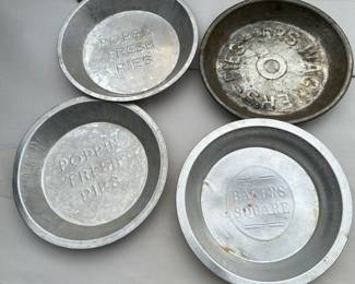 4 Pie Pans $10.00