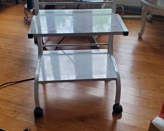 3 Tier Facial Cart with Electric plug-in
33 inches tall x 20 1/2 inches tall
$25