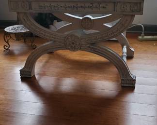 Low square table & matching round table $20 each
