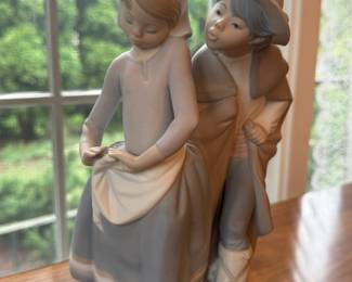 Lladro Boy Meets Girl