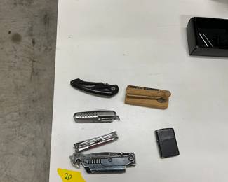 Pocket Knives - Lighter - Quarter Pounder Clip