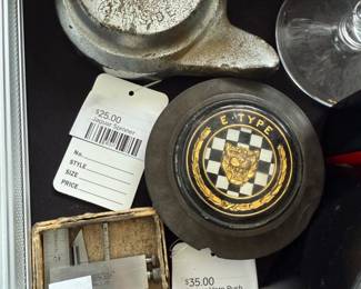 Jaguar Horn Push, Jaguar Spinner
