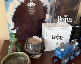 Records, Pottery